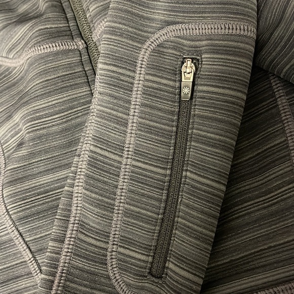 ATHLETA women’s zip up hoodie size XS - Picture 9 of 9